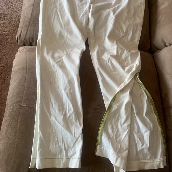 Pants - Picture 2 of 9